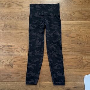 SPANX Camouflage Leggings